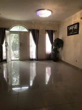 DIJUAL RUMAH LAYAR PERMAI UK 8X15 M FULL RENOV