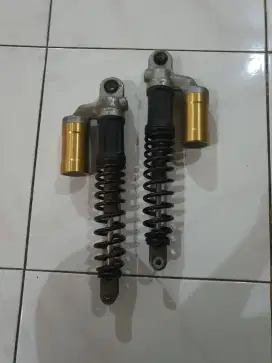 Shockbleker nmax dan spion
