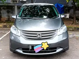 Honda Freed S AT 2010 Bensin
