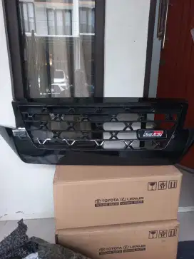 Grill depan Terios 2021