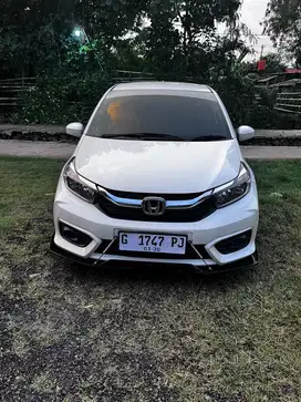 honda brio tipe E 2019