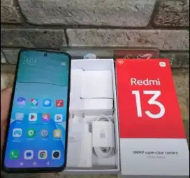 Xiaomi Redmi 13 8+128 GB Warna Hitam Like New