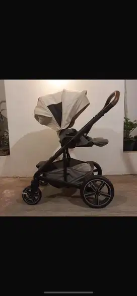 Stroller Nuna mixx next + footmuff