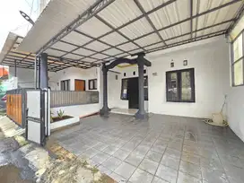 Disewakan Murah/Kontrak/Sewa Rumah 2 Lantai Kukusan Beji Dekat Tol