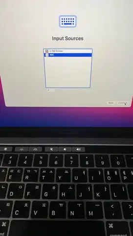 JUAL CEPAT MACBOOK PRO 13 - 2019 - i5 -8gb -256