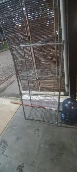 Rak Krisbow 4 tingkat