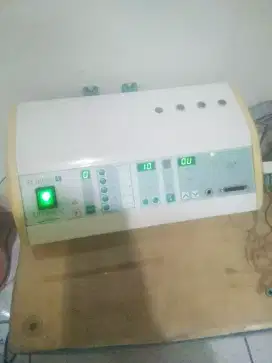 Sorisa lifting-c... { Perawatan kecantikan wajah / mengencangkan wajah