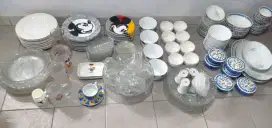 piring berkarakter