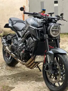 CB 650 R Neo Black Matte ninja er6 cbr 600 versys moge
