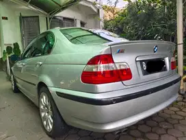 BMW 325i 2004 Bensin