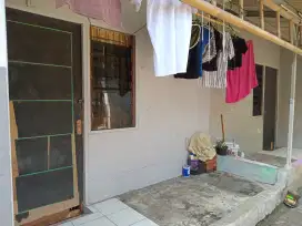 Di jual rumah kontrakan 2 pintu