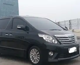 Toyota Alphard 2.4 S at 2013