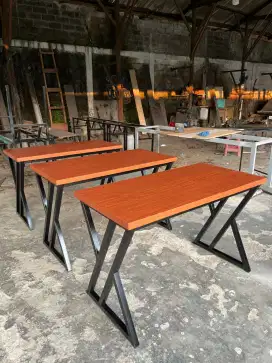 Meja gaming Z , meja kerja meja laptop dan meja minimalis