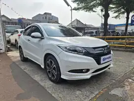 TDP Rendah Honda HR-V 1.8 RS Bensin-AT 2016 Putih CZUQB