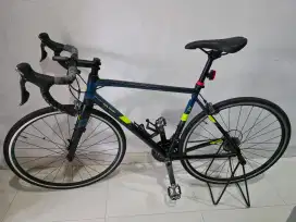 Sepeda roadbike polygon S4