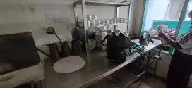 Perabotan usaha mi