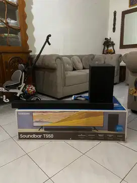 samsung soundbar t 550 like new
