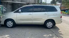 Toyota Kijang Innova 2012 Diesel