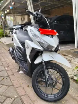 Di jual Honda Vario 150 iss 2017