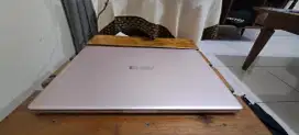 Laptop Asus Vivobook 14