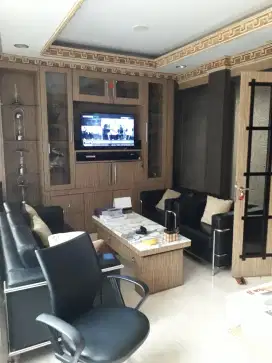 Elite and Fully Furnish Office Space