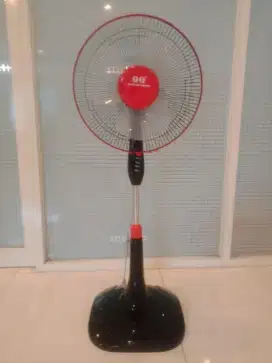 Kipas Angin QQ Dinding & Berdiri ukuran 16 inch