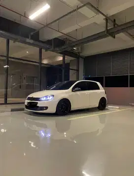 Volkswagen Golf 2011 Bensin