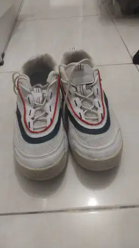 Sepatu Step Ukuran 39 bisa utk dipakai size 40