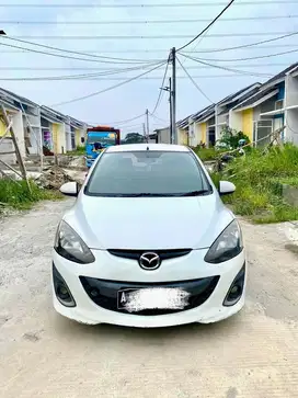 Mazda 2 type R matic