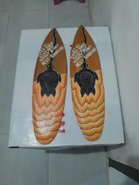 Ukiran kayu surfing P 60 cm