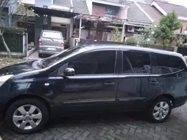 Nissan Grand livina 2010 Bensin