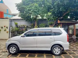 Toyota Avanza 2010 Bensin