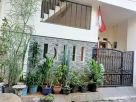Rumah Strategis dekat Stasiun KRL, Halte TJ, Terminal, RS, dan Pasar