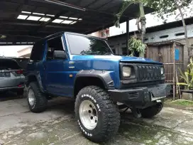 DAIHATSU  FEROZA THN 1995