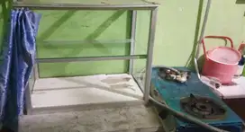 etalase 80x50 & kompor merk Rinnai