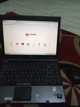 Laptop Compaq type 6910p Dengan Mouse