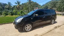 Nissan Grand livina 2012 Bensin