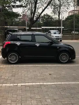 Suzuki Swift 2009 Bensin