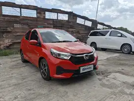 TDP Rendah Honda Brio Satya 1.2 E Bensin-AT 2023 Merah CROAB