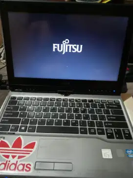Laptop Fujitsu lifebook t732 i5 touchscreen