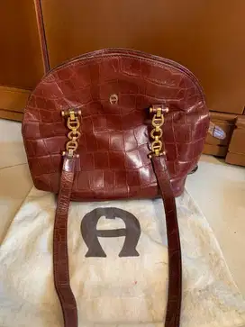 tas Aigner ori branded