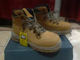 Sepatu Safety jogger Ultima