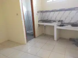 Kontrakan 3 petak ada pintu kmr
