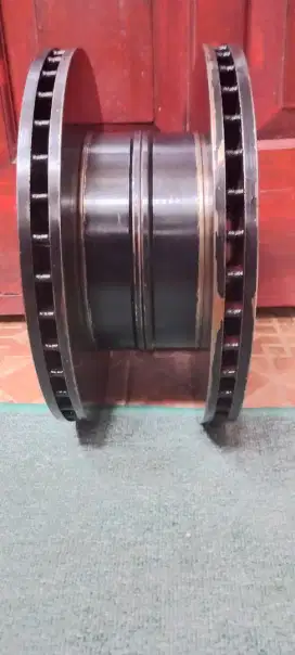 Disc brake depan Fortuner