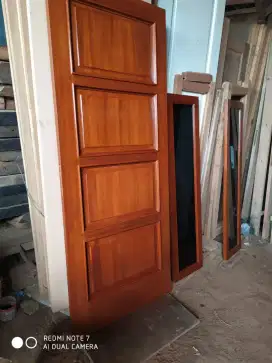 Pintu kayu kamper + finishing pelitur