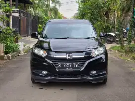 HR-V E 2016 TERMURAH