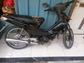 Motor supra x lama