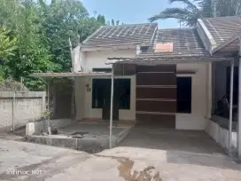 Rumah nyaman sangat strategis diCinere
