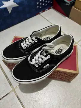 WTS Vans Era Size 7 / 39 Original