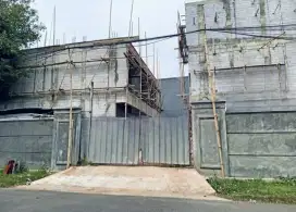 Dijual tanah berikut bangunan di Pulomas